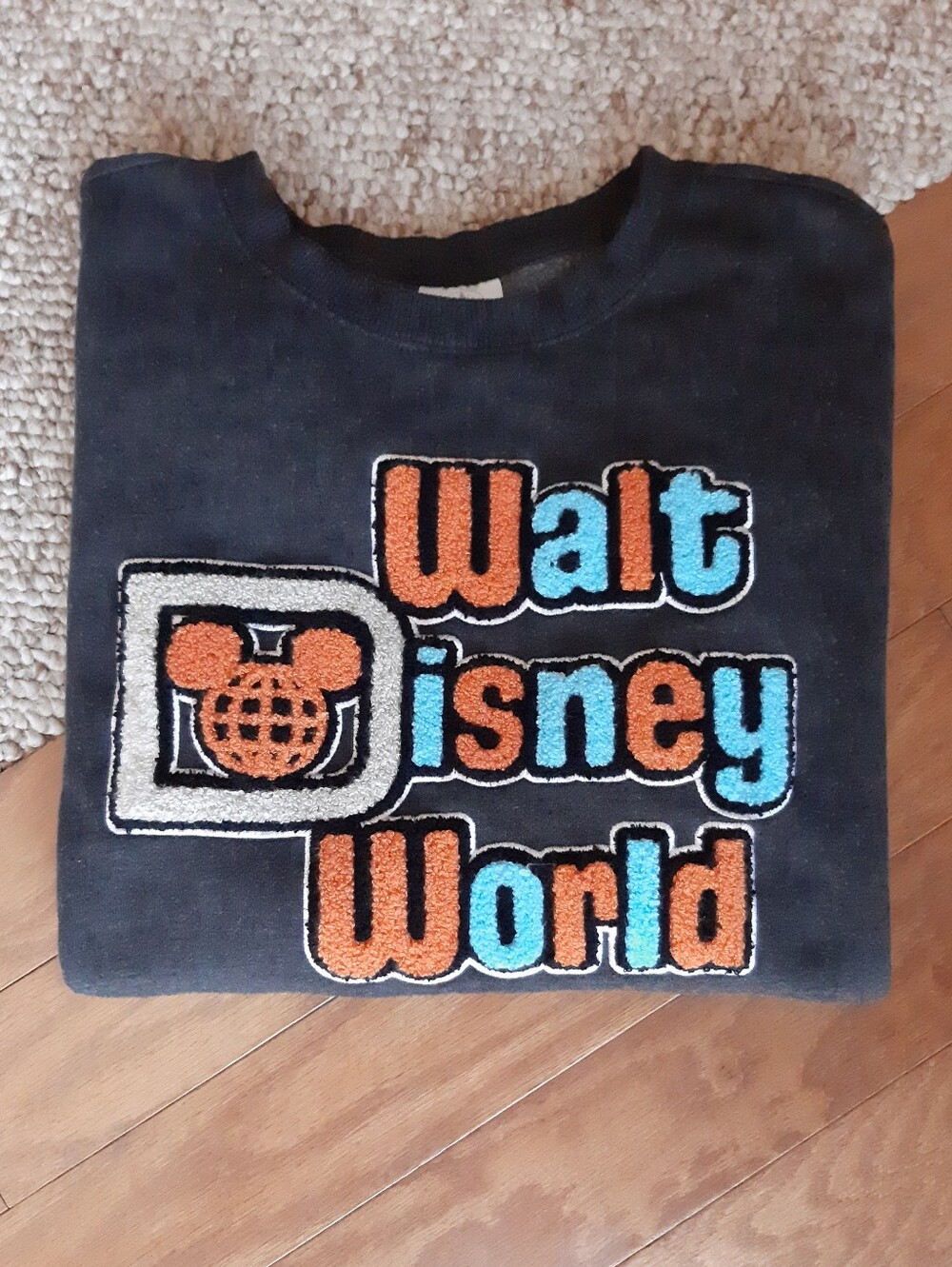 Walt Disney World Fuzzy Patchwork Sweatshirt size Medium